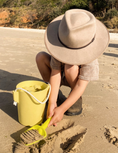 Load image into Gallery viewer, SUNNYLIFE Yellow Silicone Bucket & Spade Set