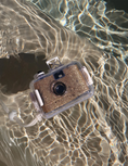 Load image into Gallery viewer, SUNNYLIFE Underwater Camera Glitter - Gold
