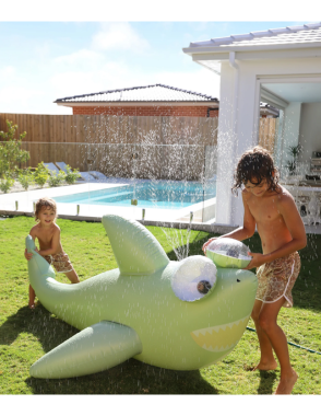 SUNNYLIFE Inflatable Giant Sprinkler Shark Tribe Khaki