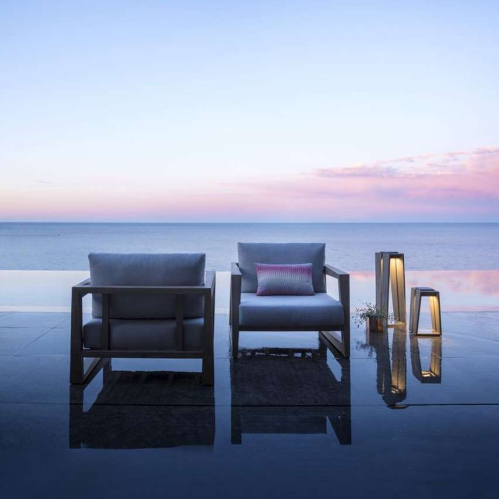 LES JARDINS SKAAL Large Brown Solar Lantern