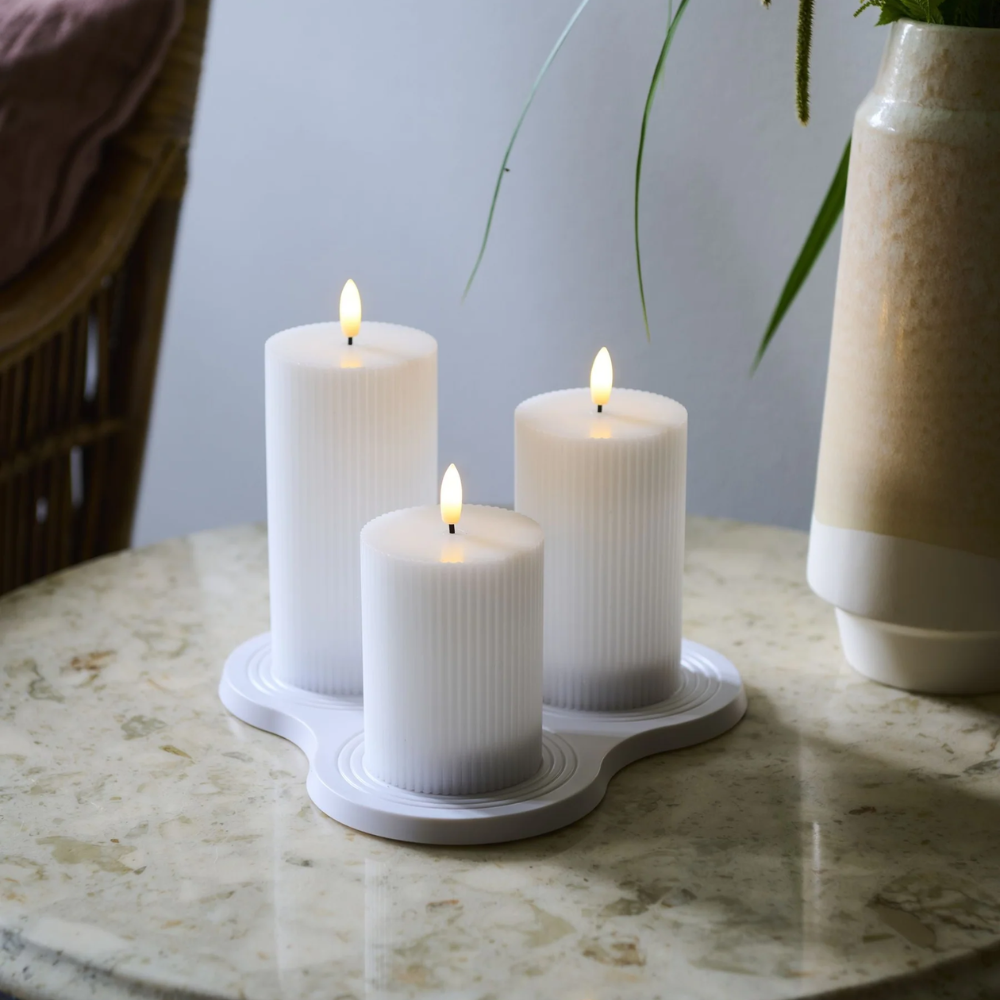 SIRIUS Candles Charger 3 with Stations